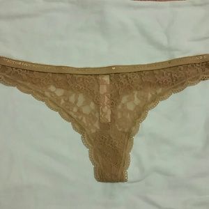 NWOT Lot of 4 Victoria's Secret Lace Thongs Sz S